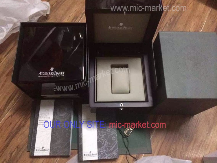 Best AAA Luxury Audemars Piguet Black Wooden Replica Box Best AAA Luxury Audemars Piguet Black Wooden Replica Box